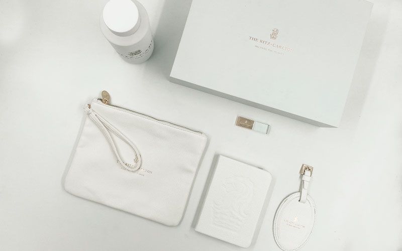 Ritz Carlton Maldives Notebook Pouch Luggage Tag USB Bottle Giftbox