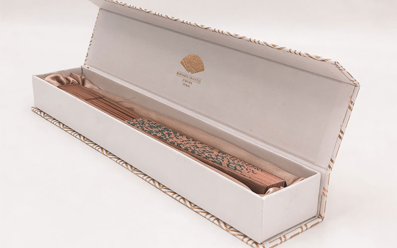 Mandarin Oriental Dubai Hand Fan