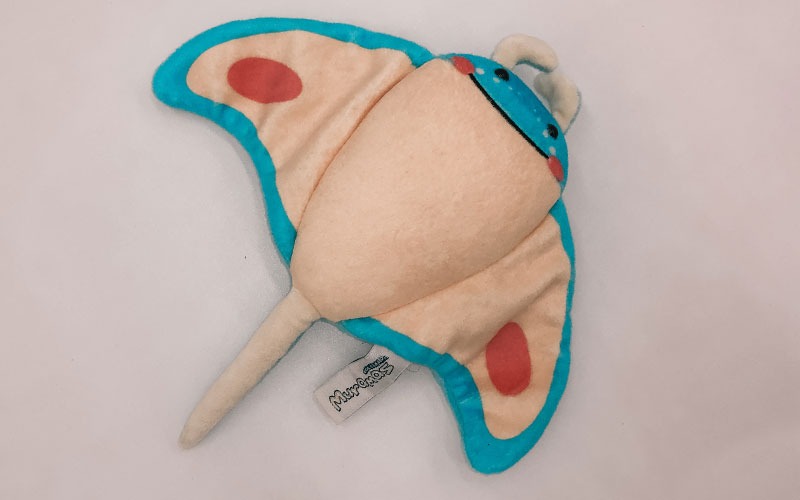 Joali Muramas Plush Manta